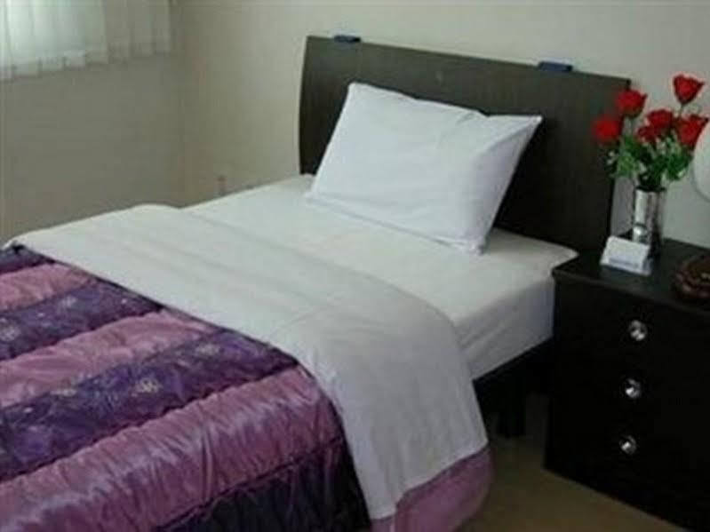 Incheon Airport Guesthouse ภายนอก รูปภาพ