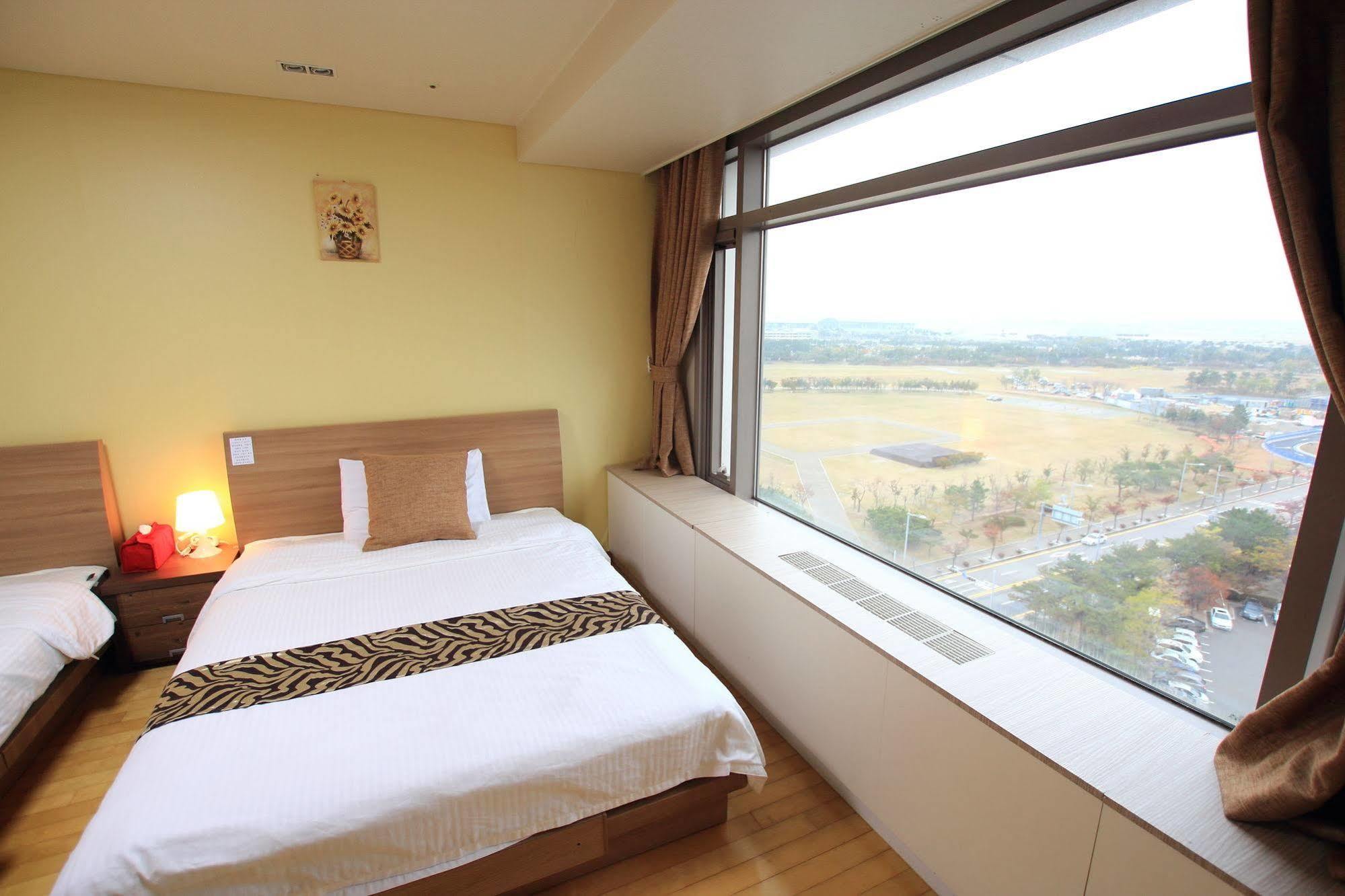Incheon Airport Guesthouse ภายนอก รูปภาพ